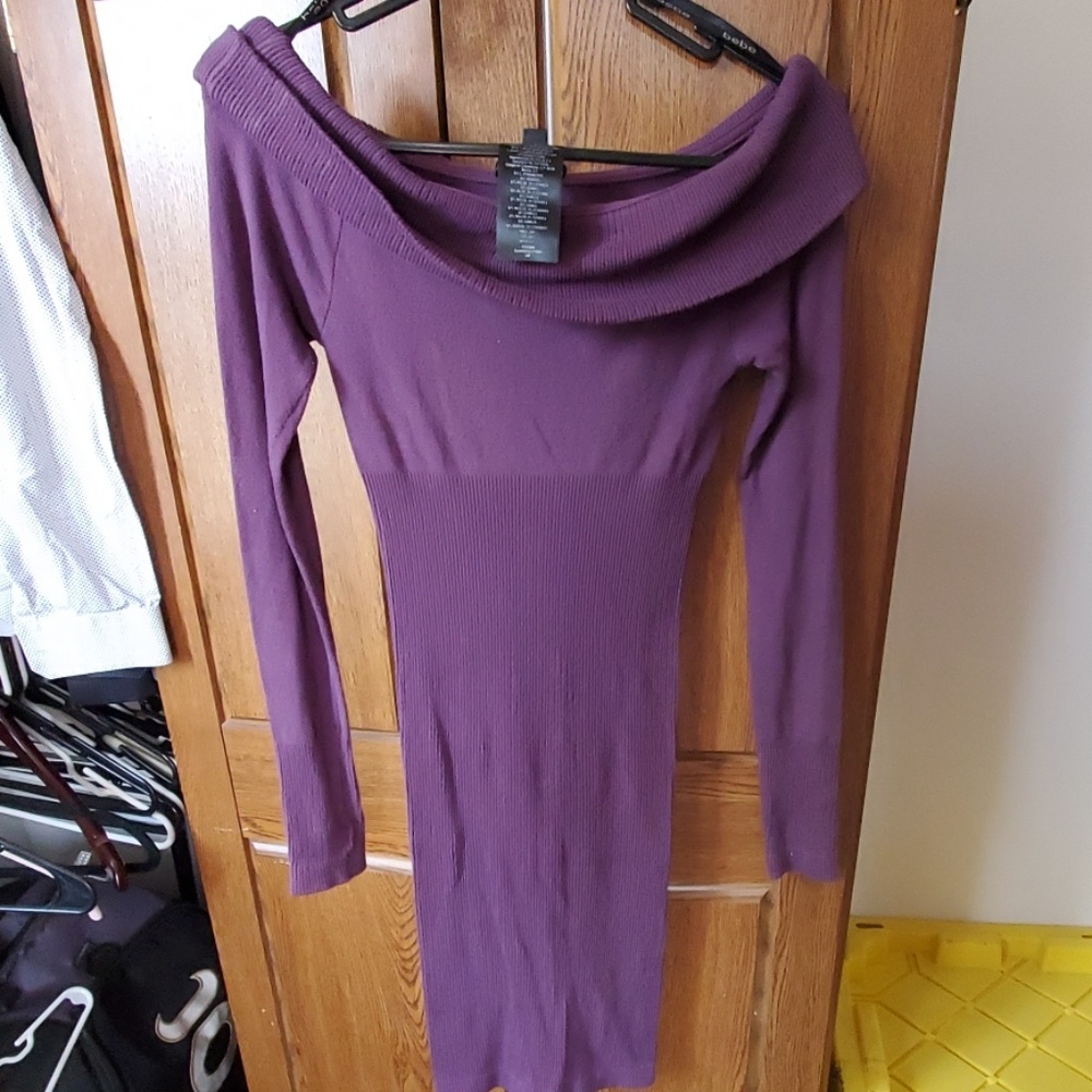 Bebe long sleeve plum bodycon